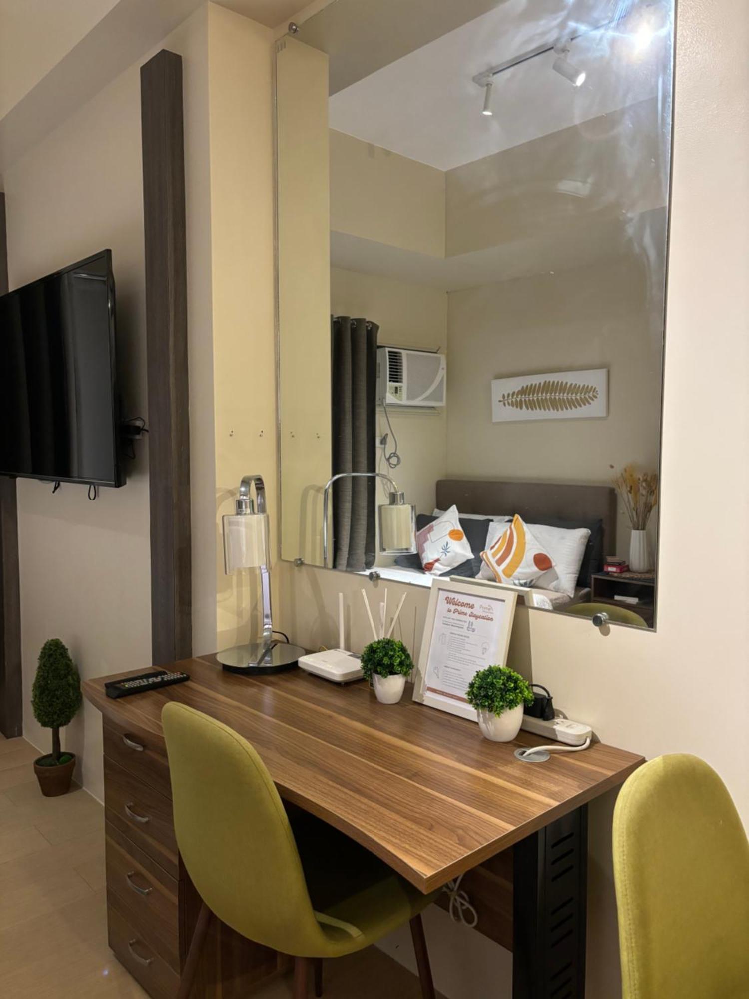 Cozy & Minimalist Staycation - Avida Towers With Pool Access ダバオ　シティ エクステリア 写真